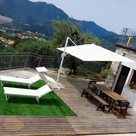 Vista Mare アパート