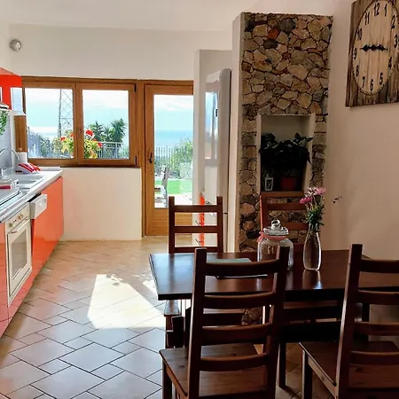 アパート Vista Mare